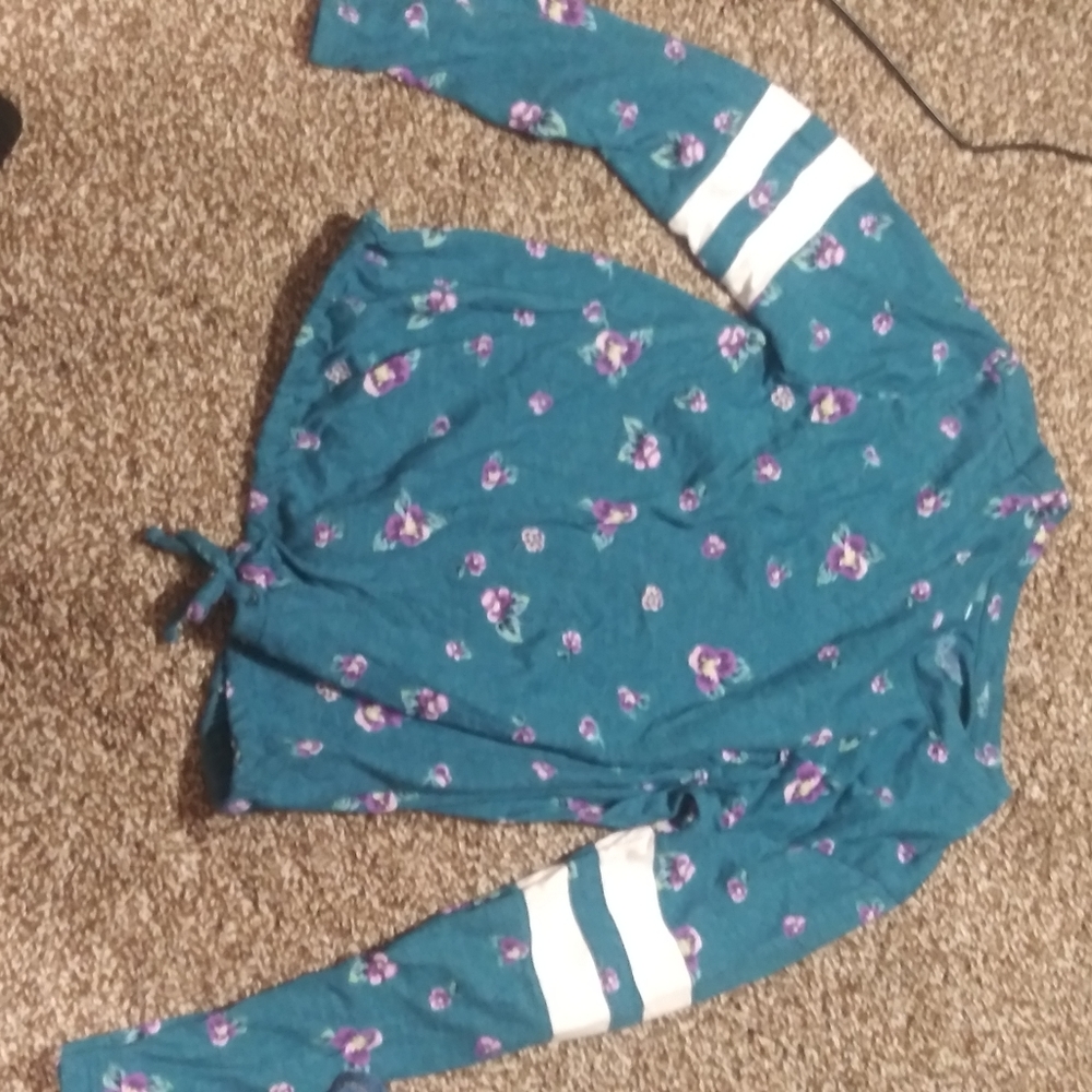 Long sleeve shirt